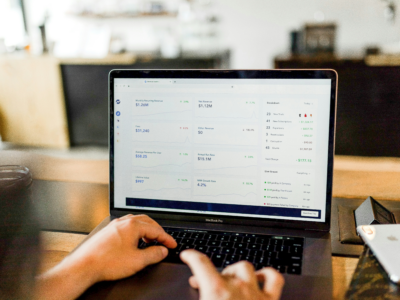 How to Choose the Right Categories and Keywords for Your Business?